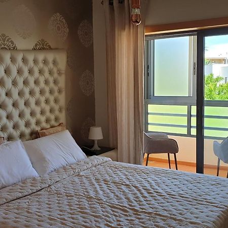 Luxury City Villa Olivia 10 - 15 Min To The Beach Oura, Private Swimming Pool อัลบูเฟรา ภายนอก รูปภาพ