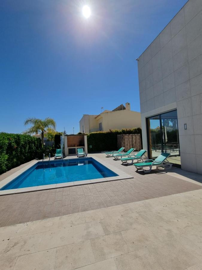 Luxury City Villa Olivia 10 - 15 Min To The Beach Oura, Private Swimming Pool อัลบูเฟรา ภายนอก รูปภาพ
